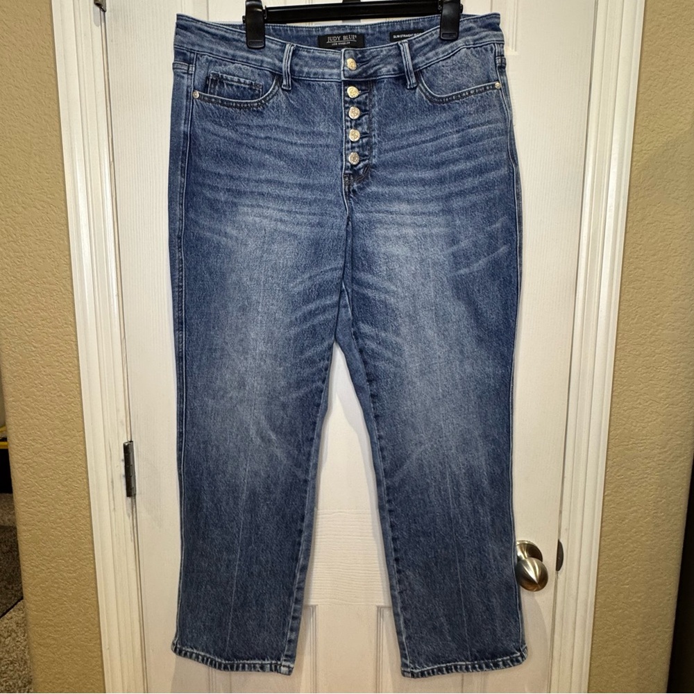 Judy Blue Women's Straight Leg Jeans - Medium Blue Wash